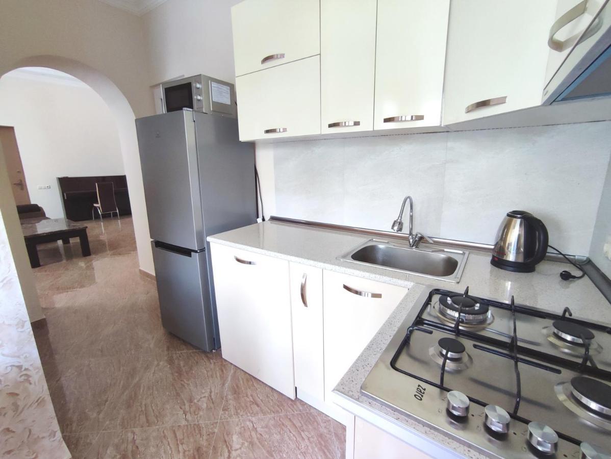 G&L Apartments Tbilisi Ngoại thất bức ảnh