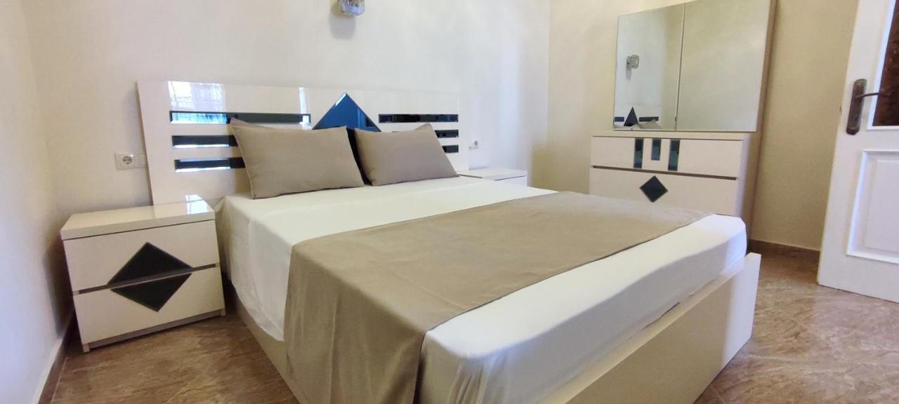 G&L Apartments Tbilisi Ngoại thất bức ảnh